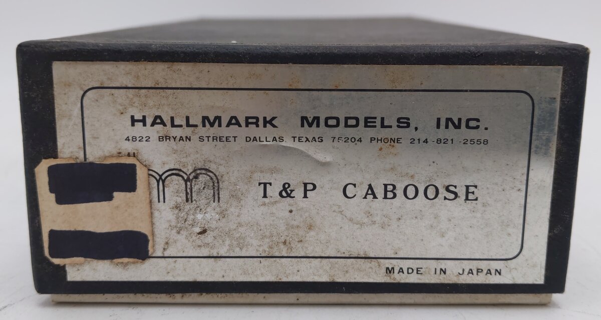 Hallmark Models HO Scale BRASS Texas & Pacific Caboose Car - Painted/Box