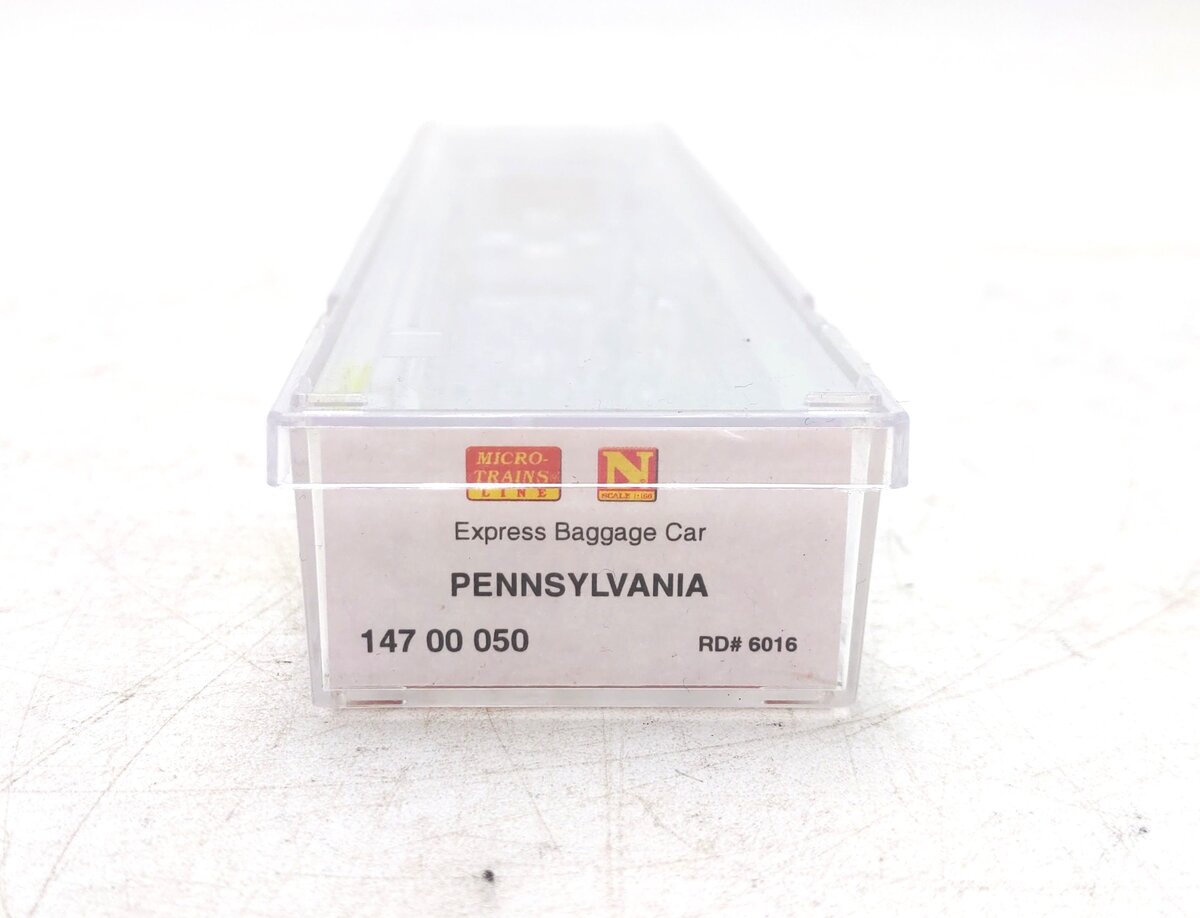 Micro-Trains 14700050 N Pennsylvania 70' Express Baggage Car #6016 w/ Lighting LN/Box
