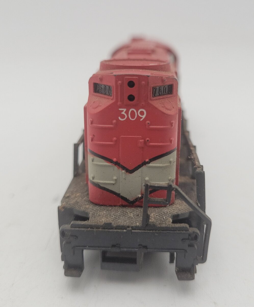 Life Like HO Scale Green Bay Route (GBW) Vintage RS-11 Diesel Locomotive #309 VG