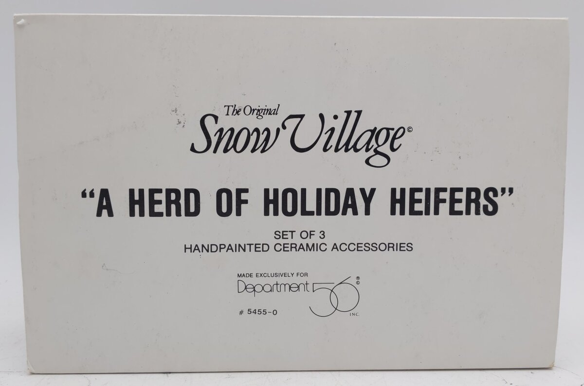 Dept 56 5455-0 Herd of Holiday Heifers EX/Box