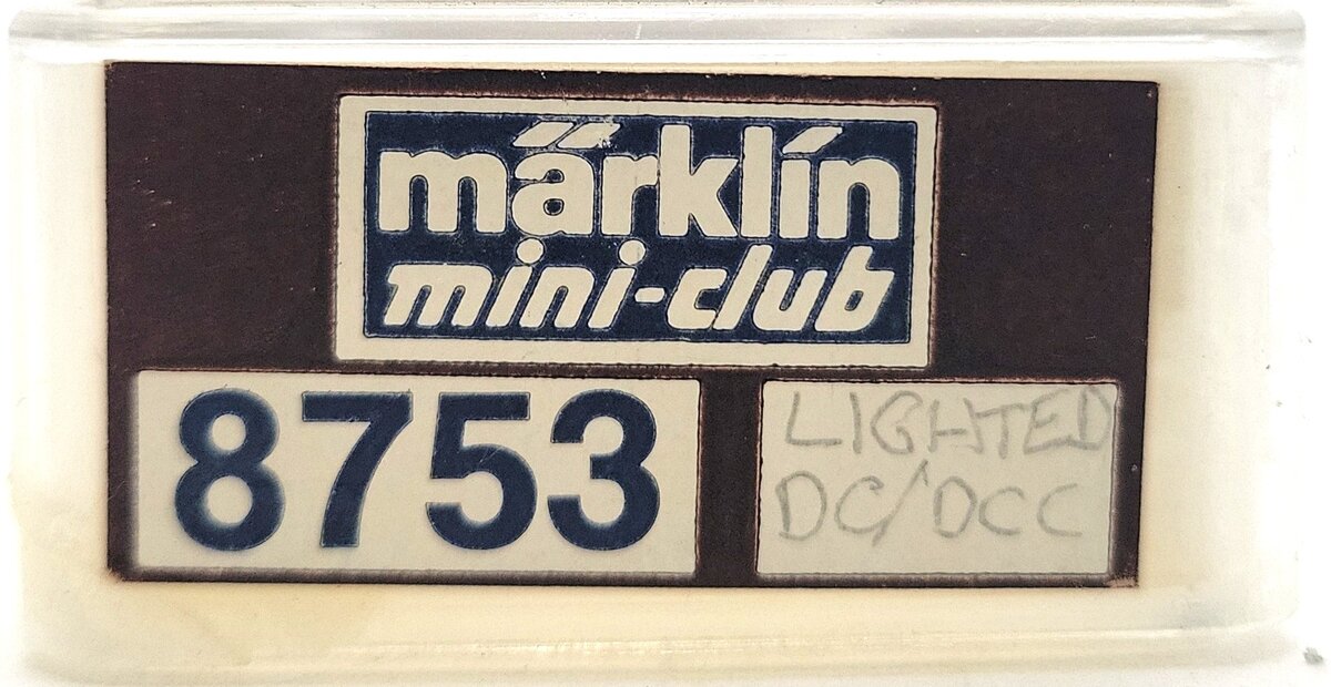 Marklin 8753 Z German Federal Railroad DB Four-Axle Rebuild Passenger Car LN/Box