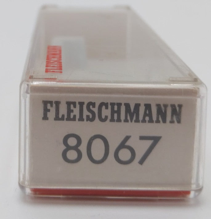 Fleischmann 8067 N Scale Deutsche Reichsbahn 3rd Class Coach Car LN/Box
