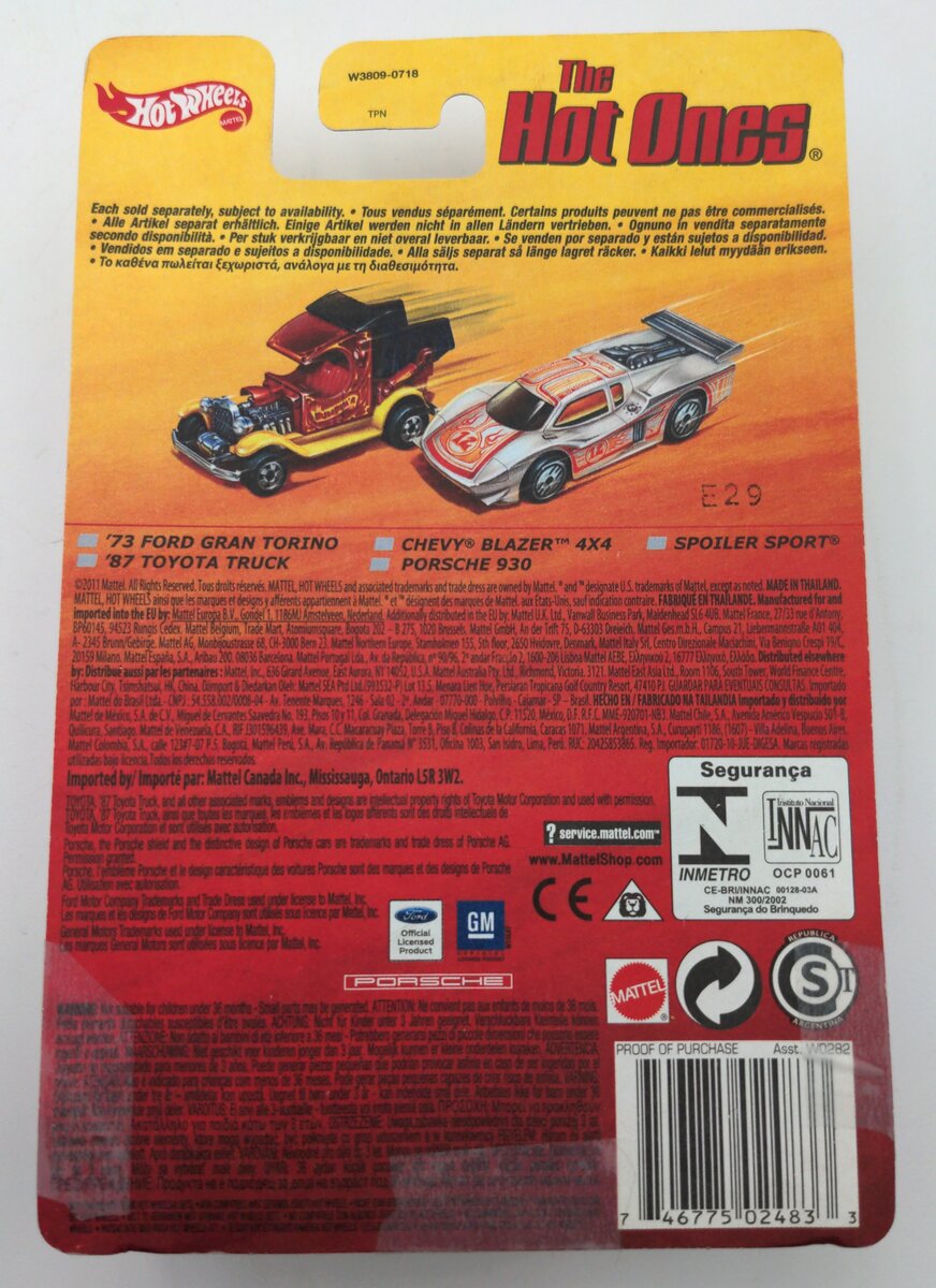 Mattel W0282 Hot Wheels Diecast CAT Chevy Blazer 4x4 LN/Box