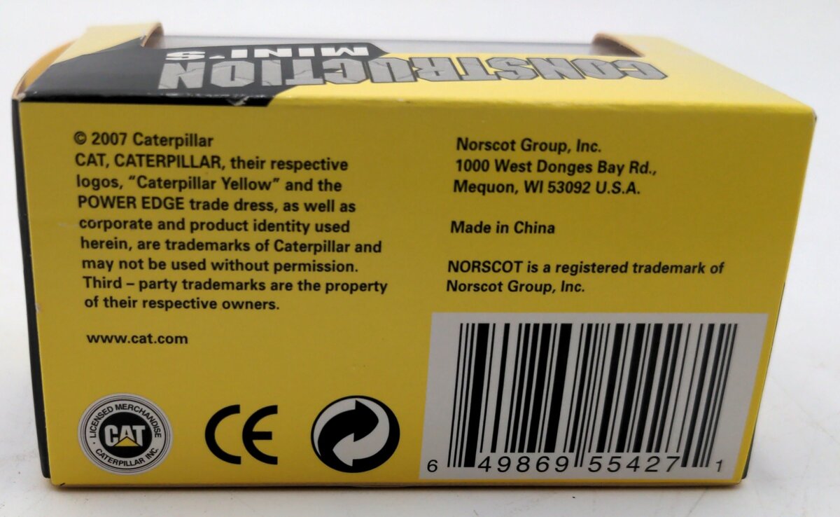 Norscot 55427 1:64 Diecast Yellow/Black Cat Equipment D7E Track Type Tractor NIB