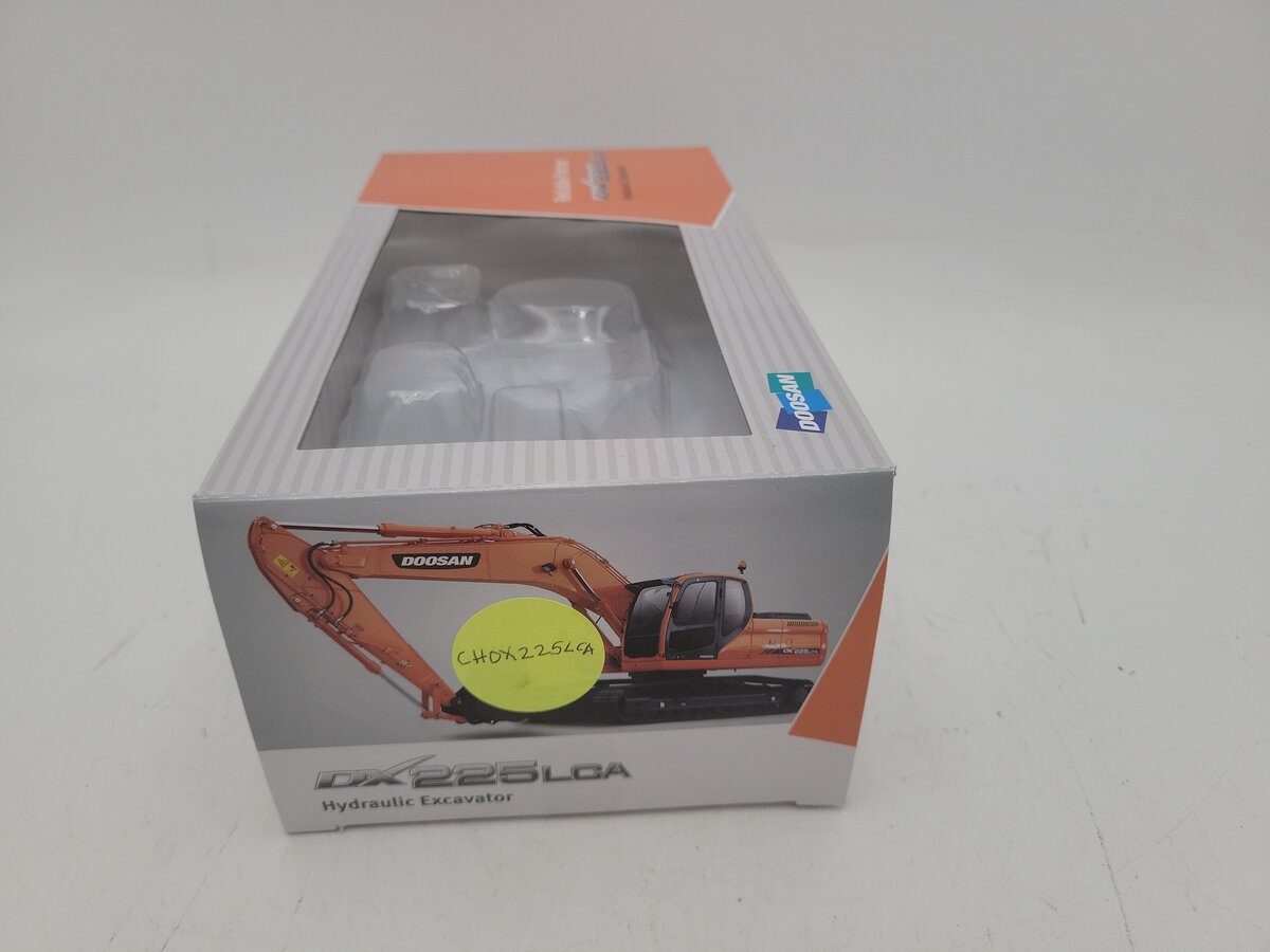 Doosan 225LCA 1:40 Diecast Doosan Hydraulic Excavator LN/Box