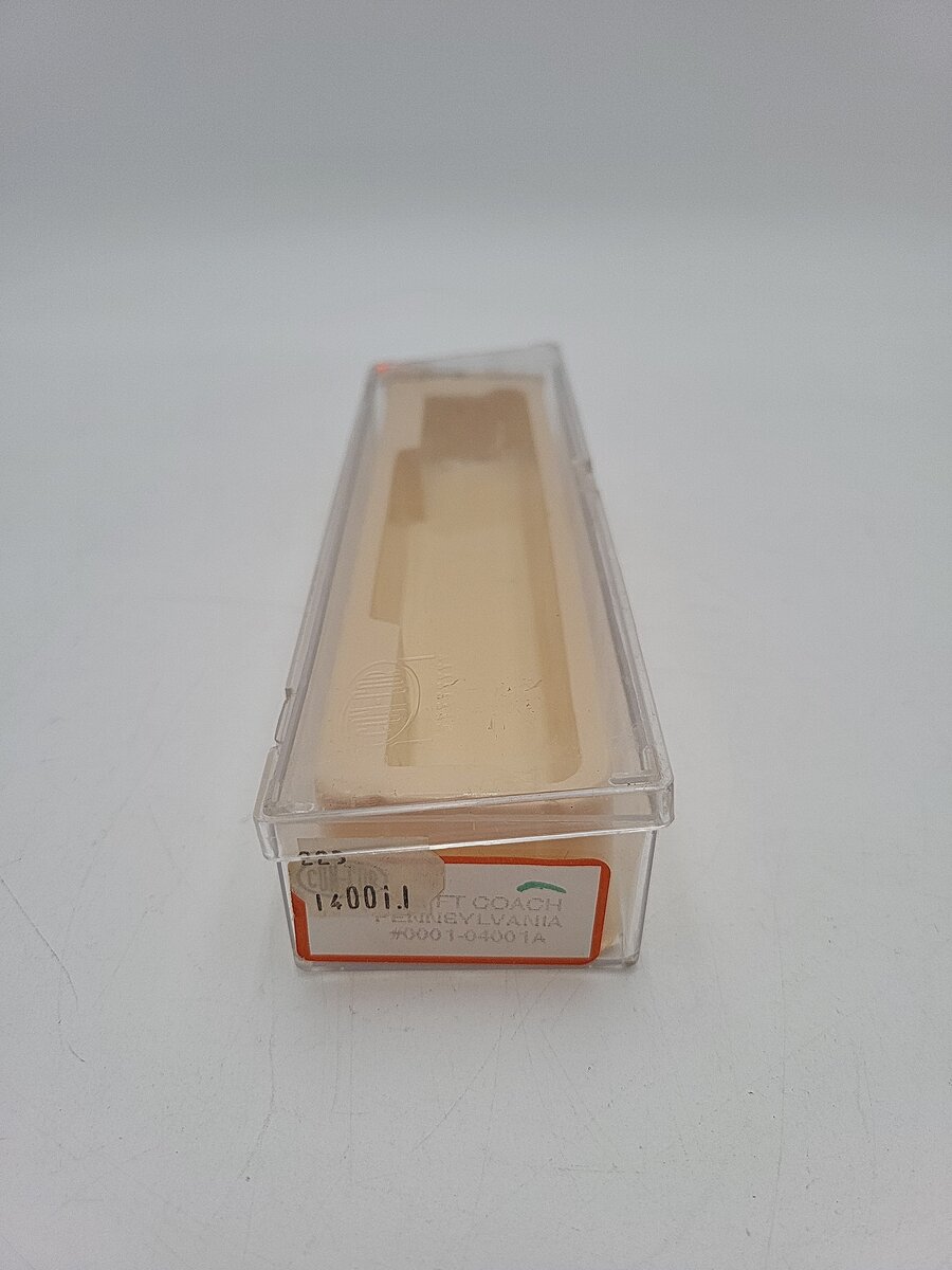 Con-Cor 0001-04001A N Pennsylvania Smooth-Side Coach Car EX/Box