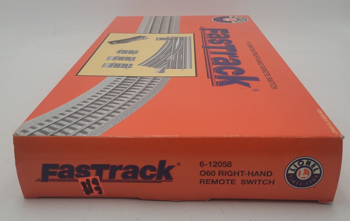 Lionel 6-12058 O O60 FasTrack Right Hand Remote Control Switch Turnout EX/Box