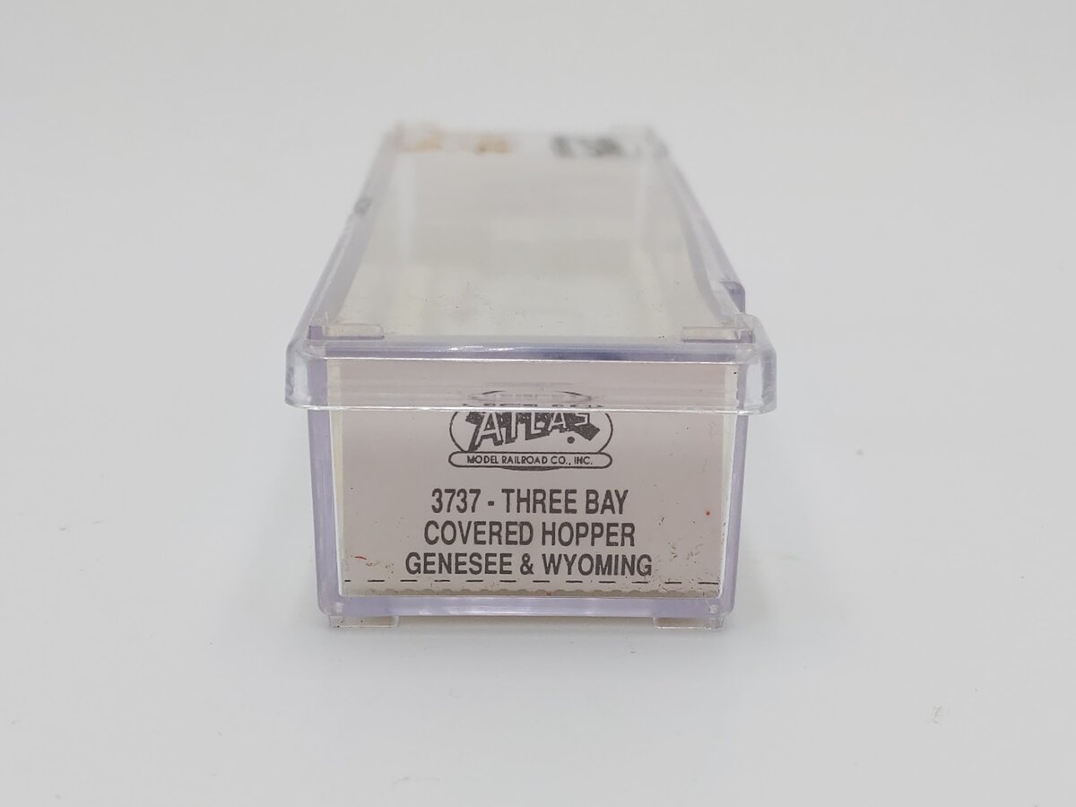 Atlas 3737 N Scale Genesee & Wyoming 3 Bay Covered Hopper #710017 LN/Box