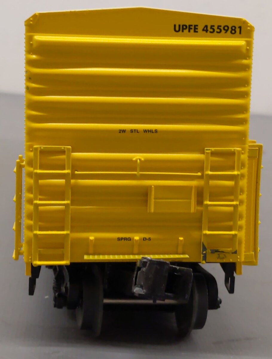Lionel 2026530 O Gauge Union Pacific Smoking 57' Mechanical Reefer #455981 EX