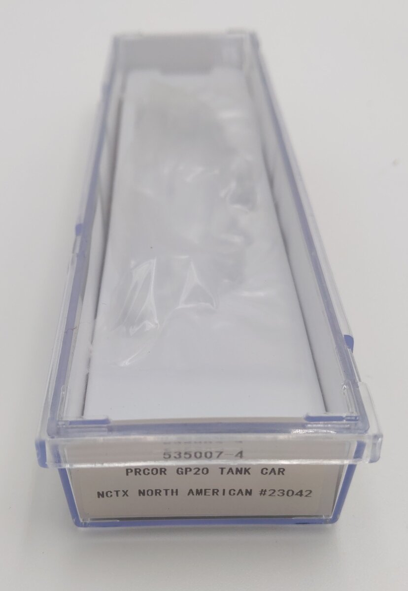 Rapido Trains 535007-4 N Scale North American GP20 Tank Car #23042 LN/Box