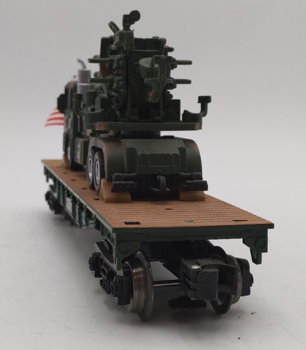 Menards 279-3479 O Gauge US Army Flatcar with Army Tuck & Gun #6138 EX