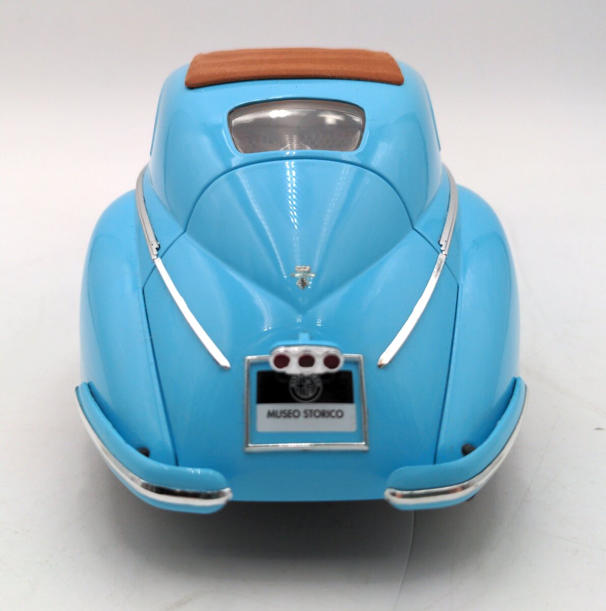 Minichamps Alfa Romeo 8C 2900 1938 B Lunge EX