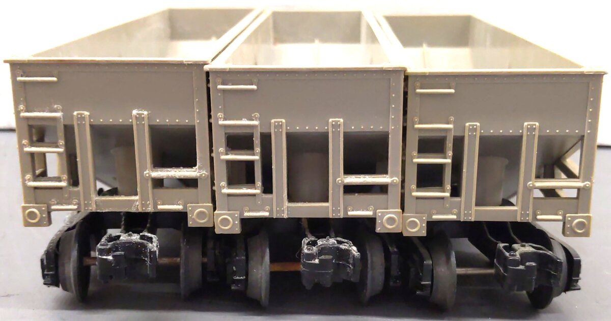 Lionel 6-6137 Nickel Plate Road Two Bay Hopper (3) VG