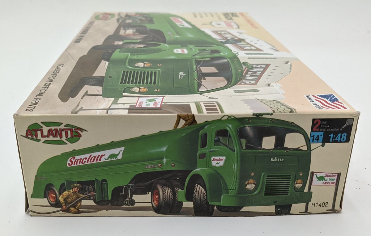 Atlantis Models H1402 1:48 Sinclair Gas Truck Plastic Model Kit LN/Box