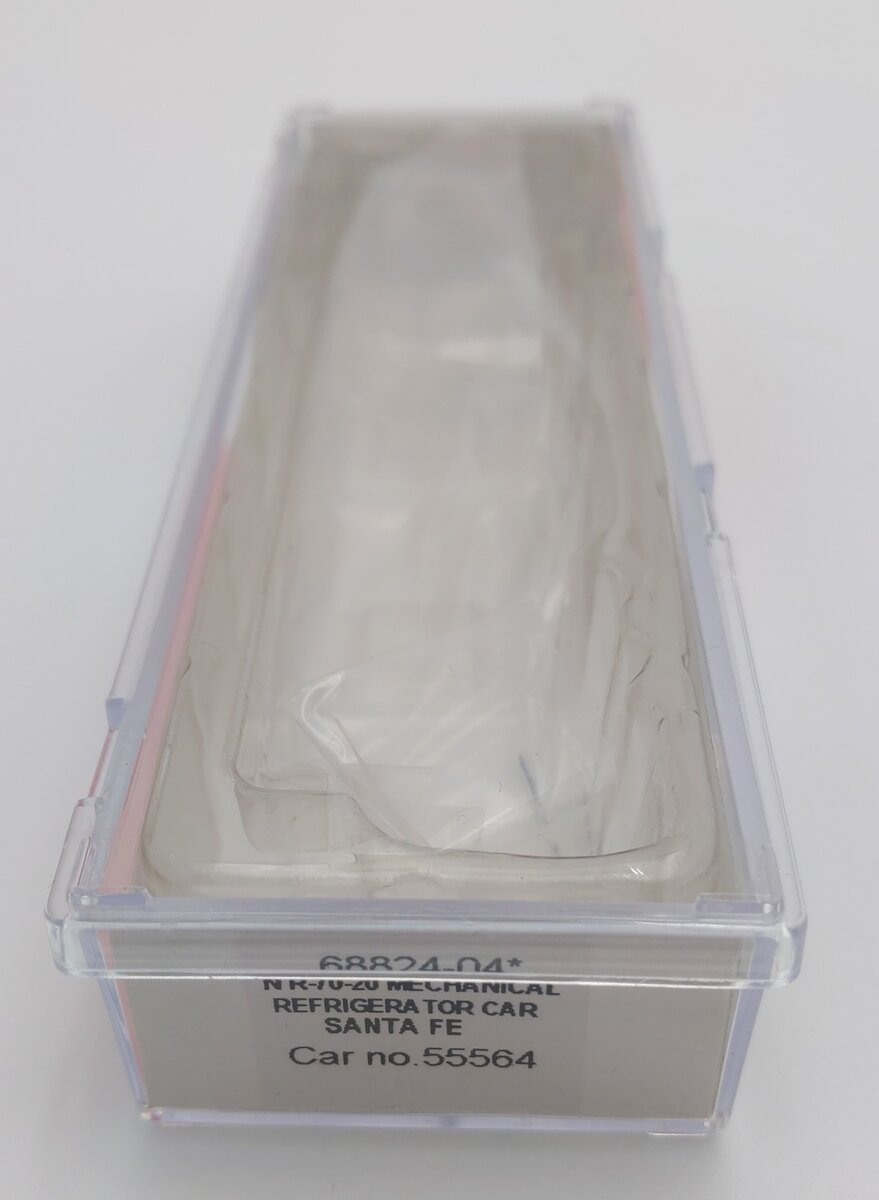 InterMountain 68824-04 N Scale Santa Fe Refrigerator Car #55564 LN/Box