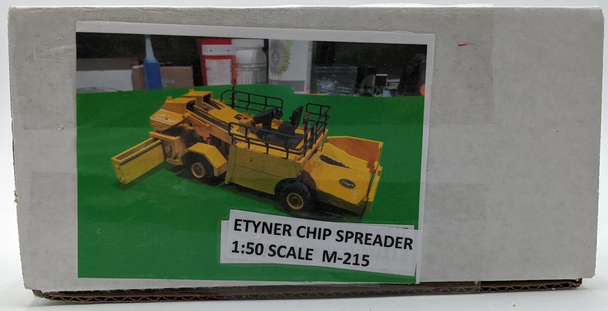Custom Built 1:50 Diecast Custom Etnyre Asphalt Chip Distributor M-215/Box