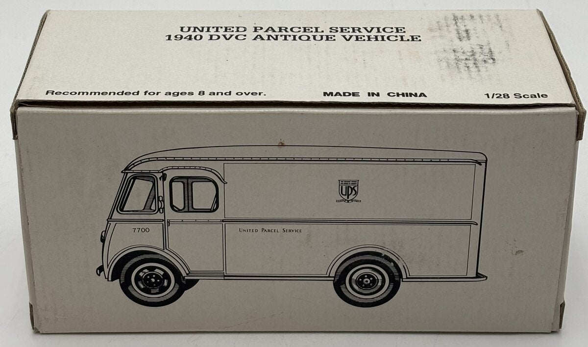 Hermann Marketing 7700 1/28 UPS 1940 DVC Antique Vehicle LN/Box