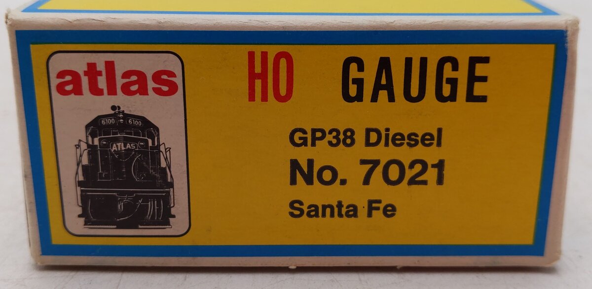 Atlas 7021 HO Scale Santa Fe GP38 Diesel Locomotive #3560 EX/Box