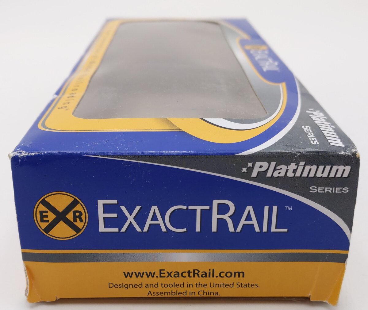 ExactRail EP-80194-1 HO Scale ATSF Helvetica PS-2CD 4427 Covered Hopper #302668 LN/Box