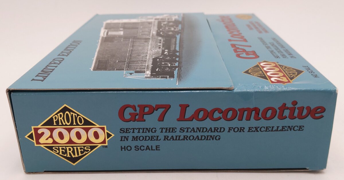 Proto 2000 23038 HO Scale AT&SF EMD GP7 Phase II Diesel Locomotive #2821 LN/Box