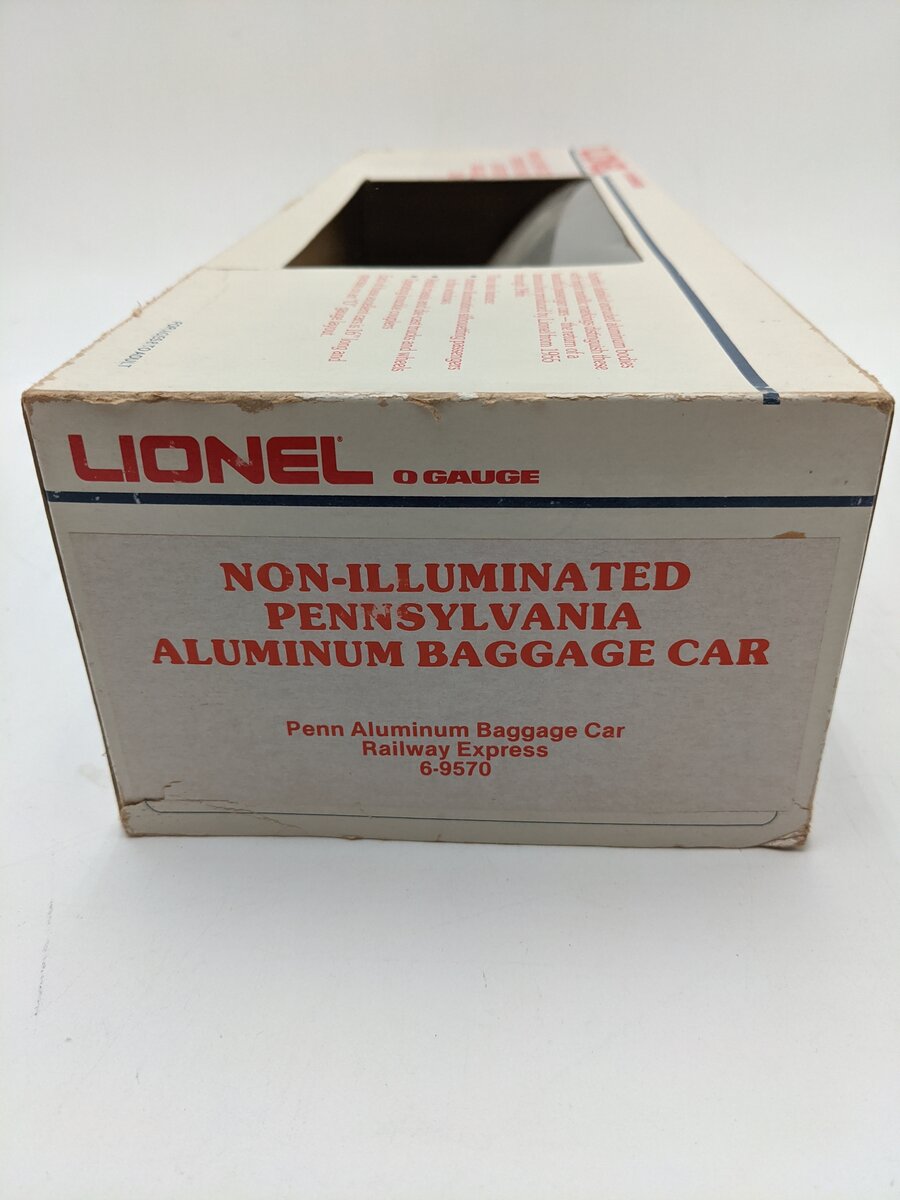 Lionel 6-9570 O Gauge Pennsylvania Railway Express Aluminum Baggage Car EX/Box
