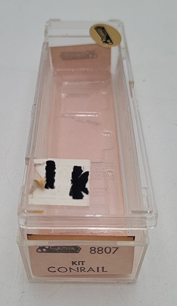 Roundhouse 8807 N Scale Conrail Box Car #368153 LN/Box