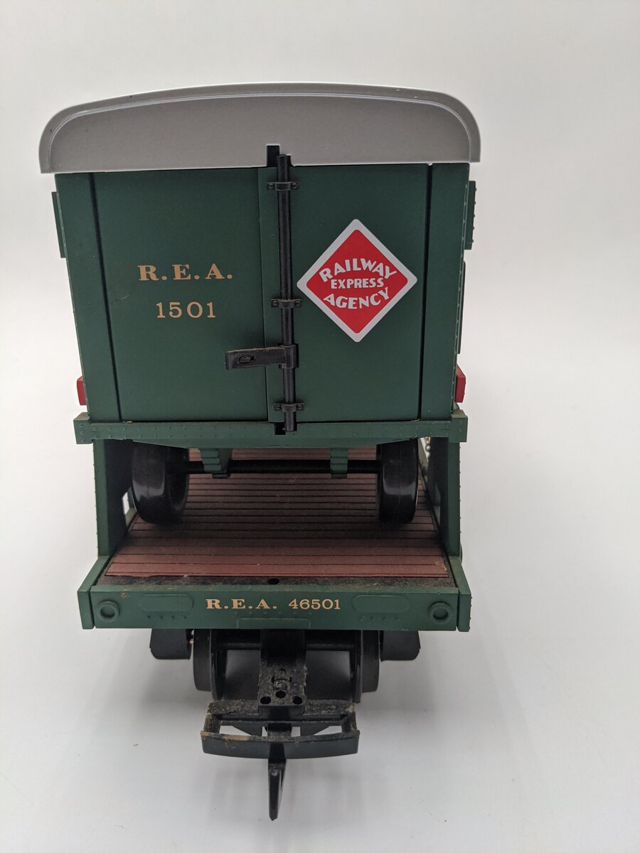 REA REA-46501 G Scale Piggyback Flat Car w/2 Trailers EX