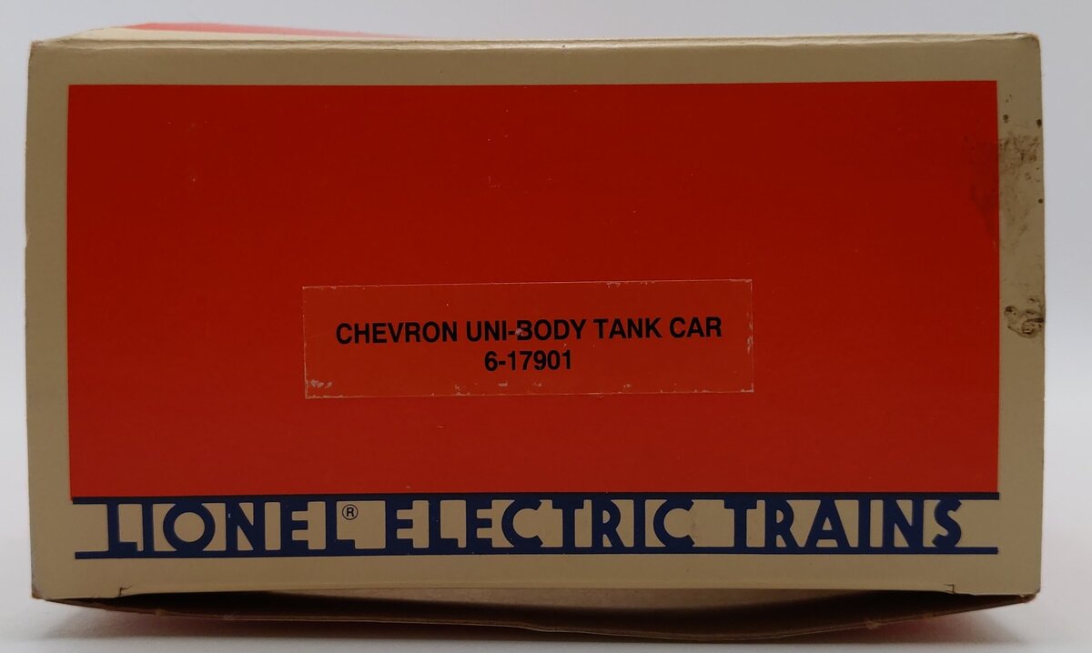 Lionel 6-17901 O Gauge Chevron Uni-body Tank Car LN/Box