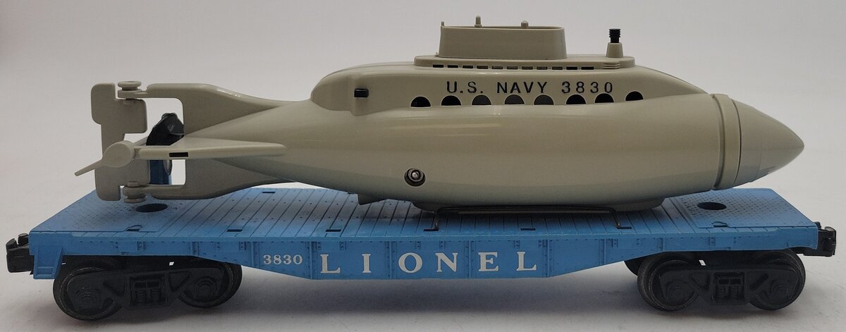 Lionel 3830 O Blue Flatcar with Operating U.S. Navy Submarine EX