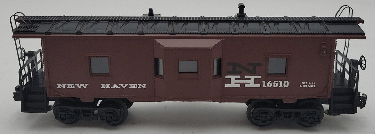 Lionel 6-16510 O New Haven Bay Window Caboose with Lighted Interior #16510 EX