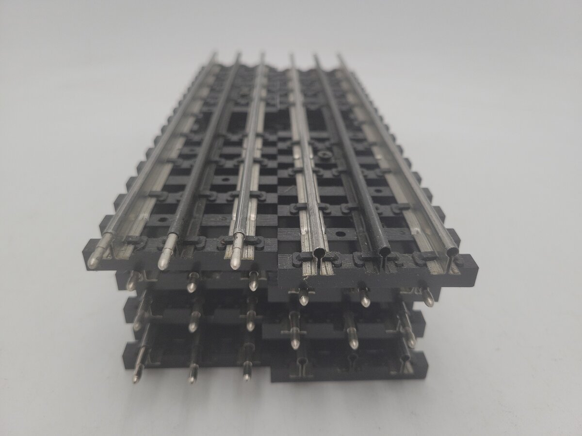 K-Line O Gauge Super K Shadow Rail 10" Straight Track Sections (8) VG