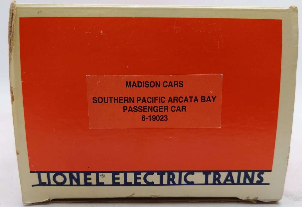 Lionel 6-19023 O Gauge Southern Pacific "Arcata Bay" Madison Passenger Car EX/Box
