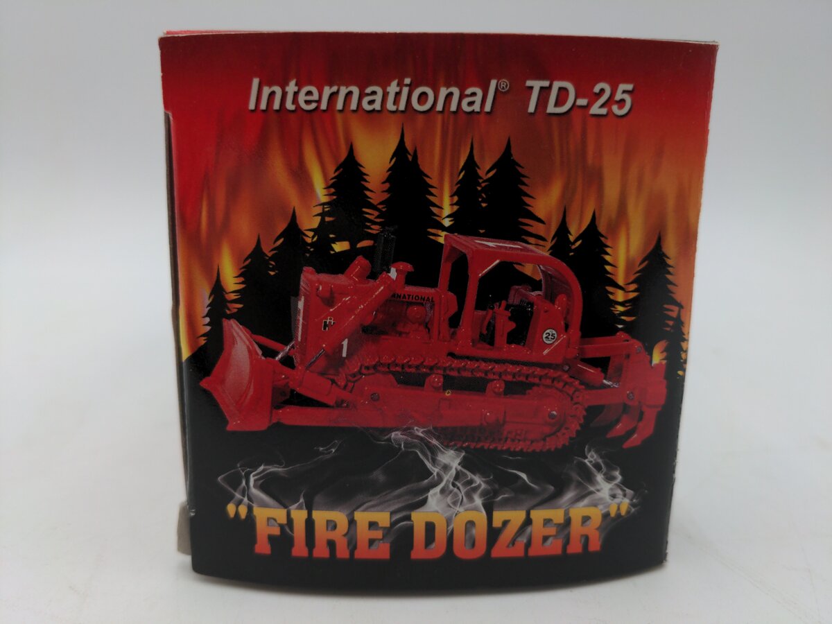 First Gear 80-0307 1:87 International TD-25 Fire Dozer W/Rops & Ripper EX/Box