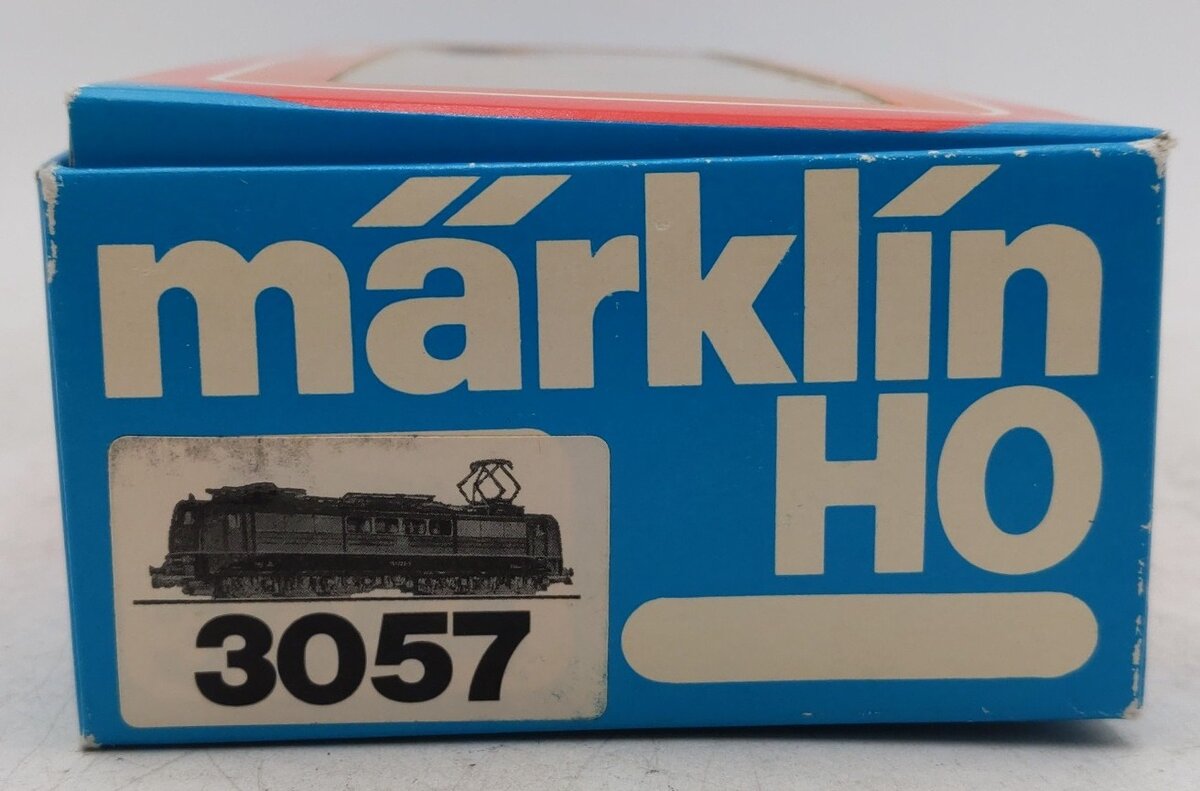 Marklin 3057 HO Scale DB 151022-1 Electric Locomotive EX/Box