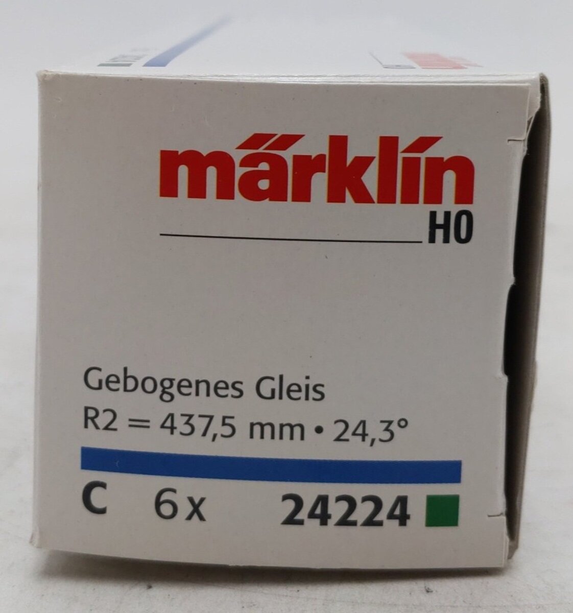 Marklin 24224 HO R2 7-1/4" 24.3° Curved C Track Sections EX/Box