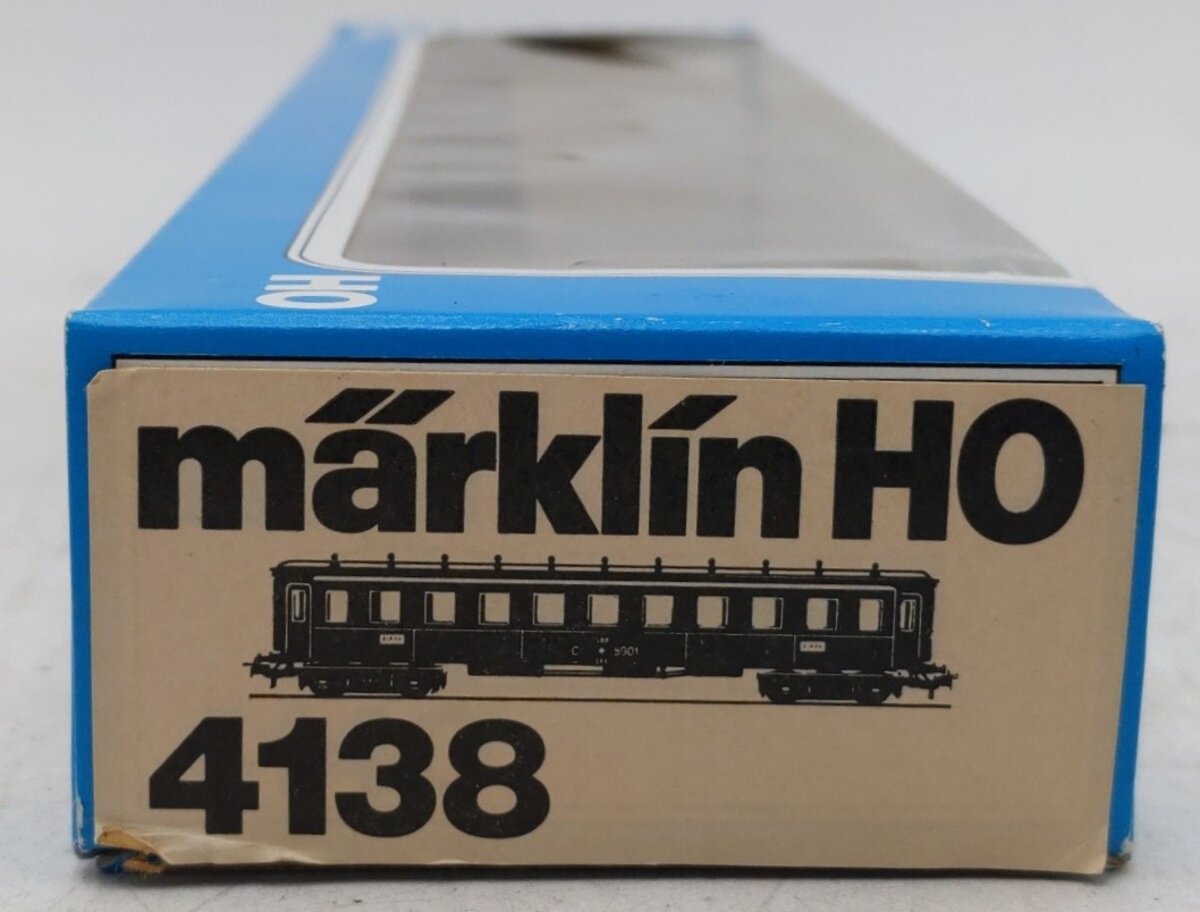 Marklin 4138 HO Scale Zurich Swiss Federal Railways SBB C4 Passenger Car #8901 EX/Box