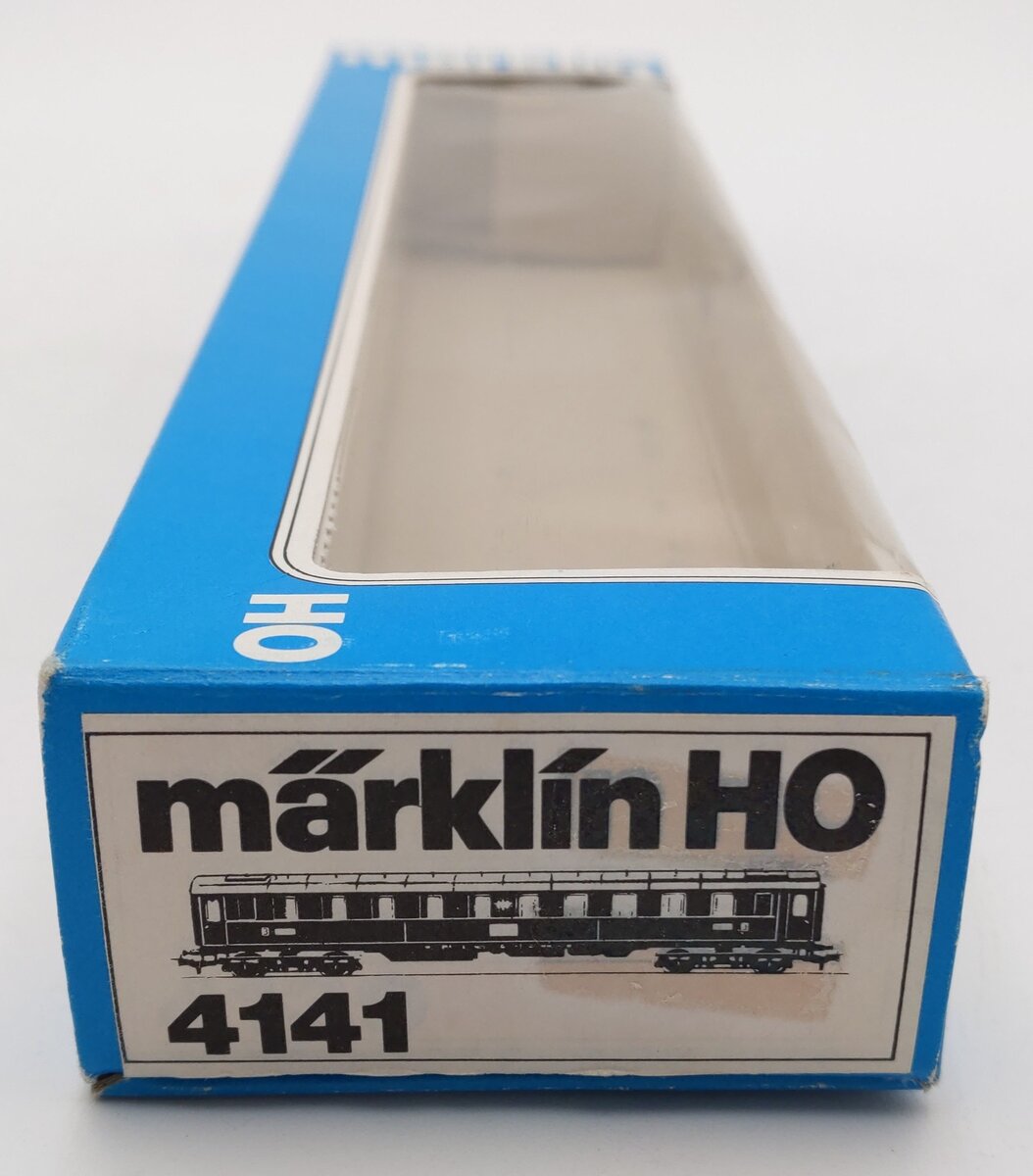 Marklin 4141 HO Scale Dresden 3rd Class Green Passenger Car #16408 EX/Box