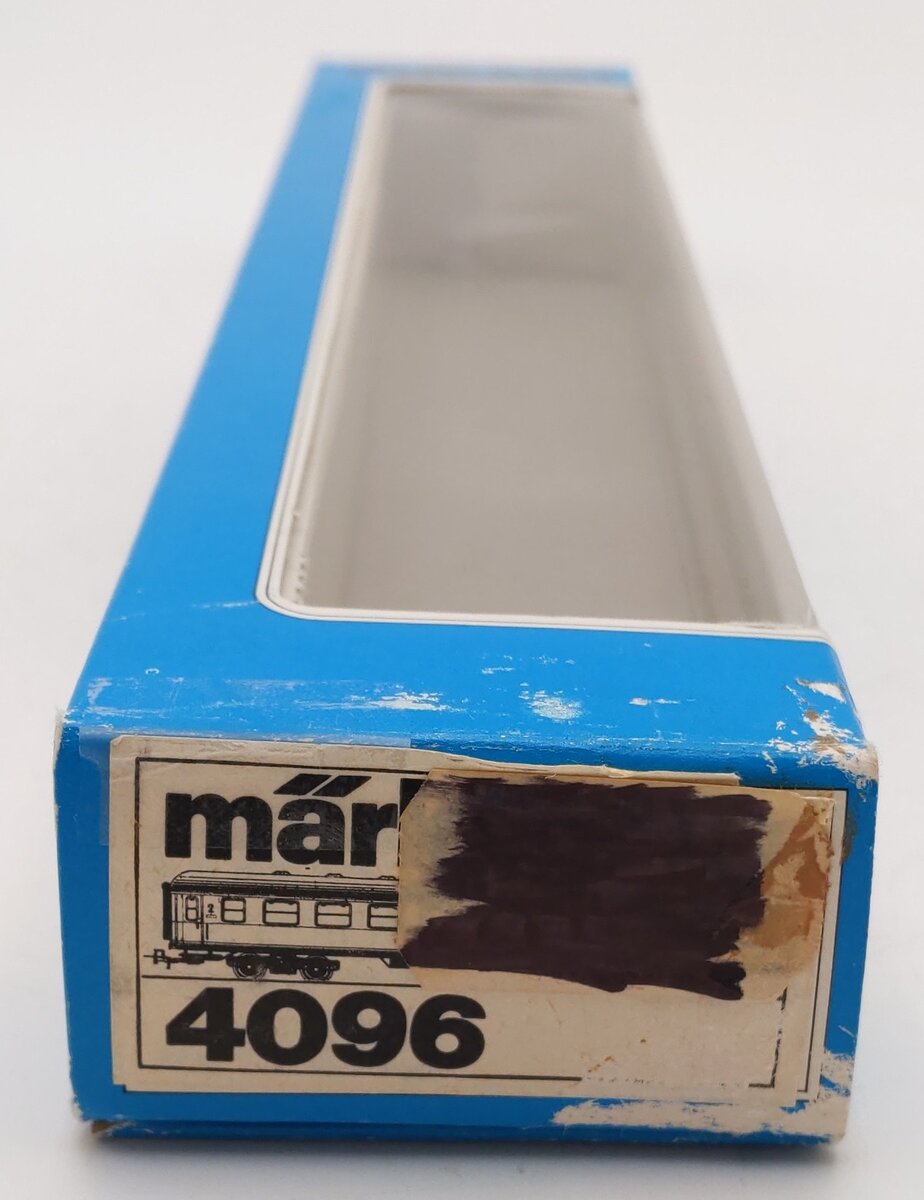 Marklin 4096 HO Scale DB Red and Cream Passenger Car EX/Box
