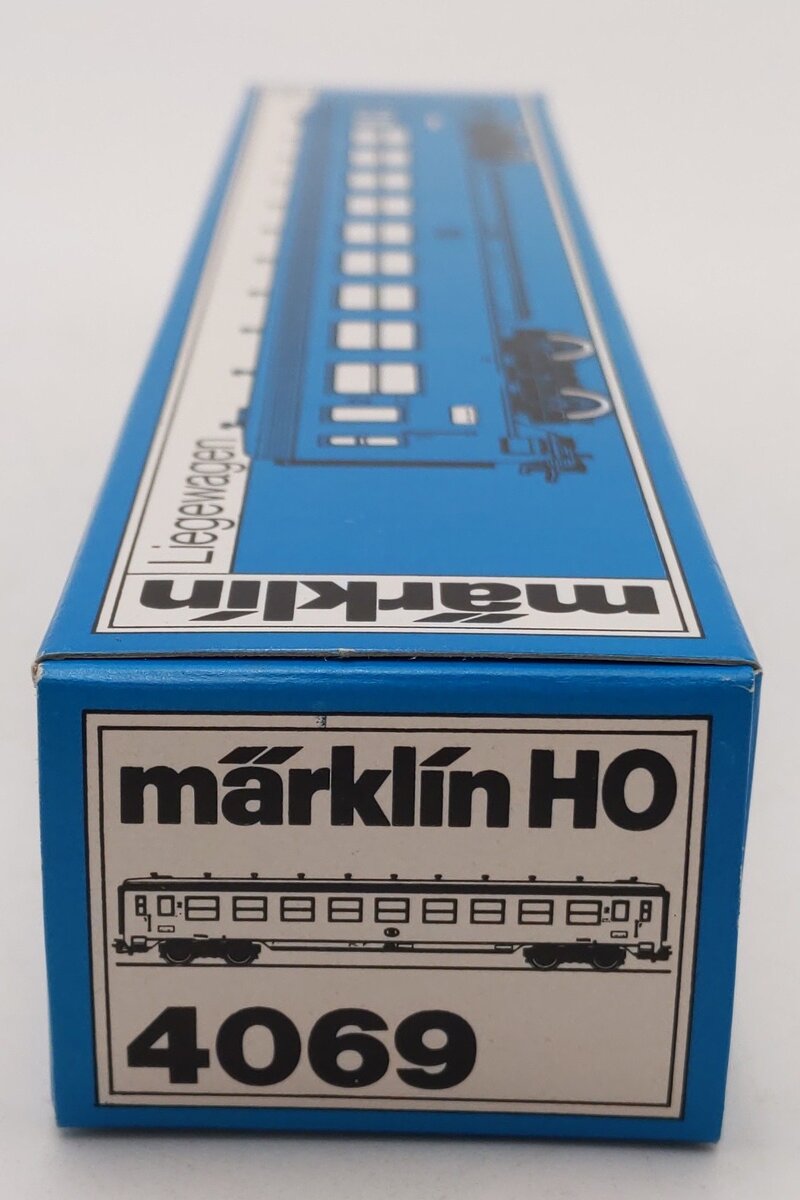 Marklin 4069 HO Scale Passenger Car LN/Box