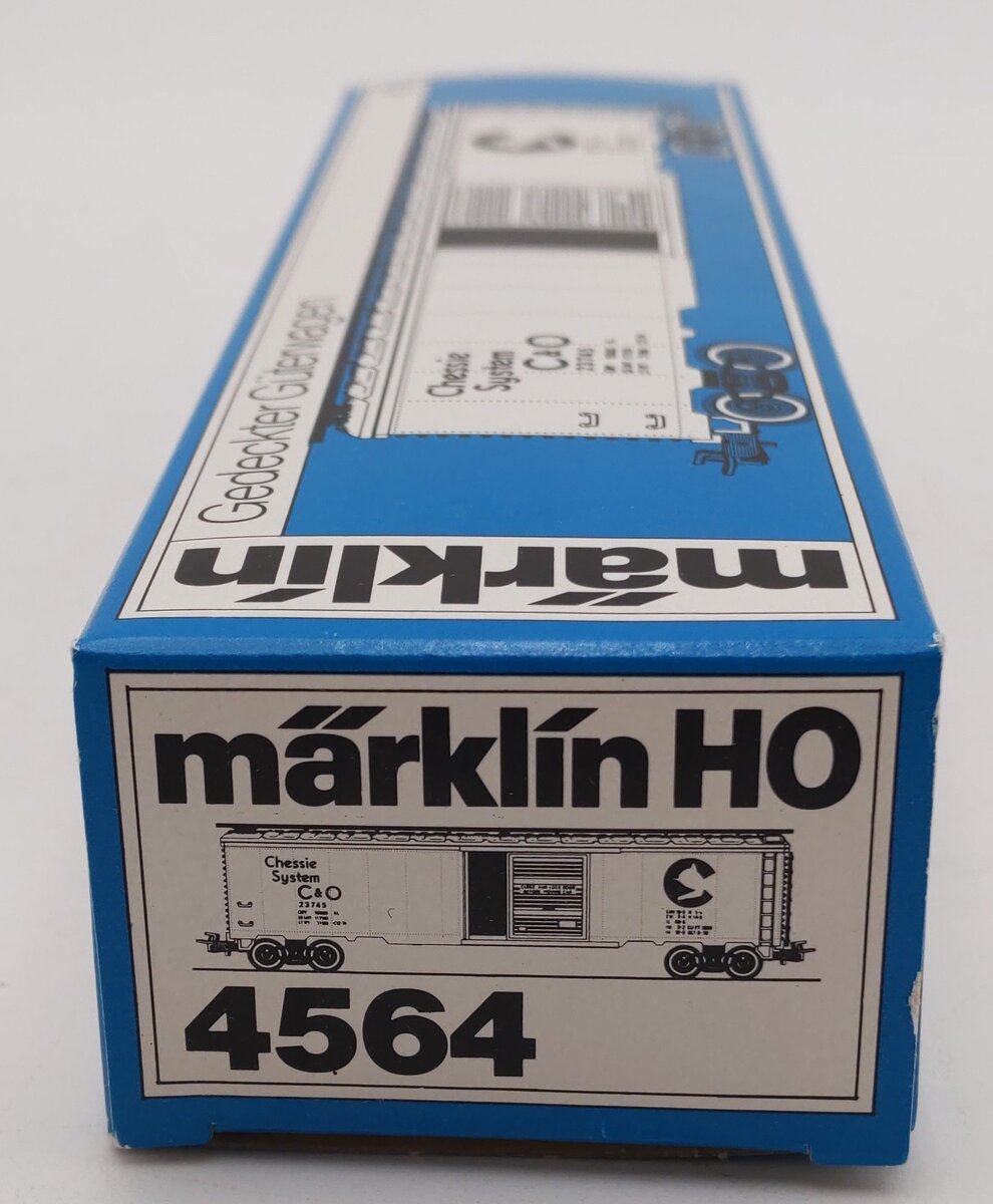 Marklin 4564 HO Scale Chesapeake & Ohio Boxcar #23745 LN/Box