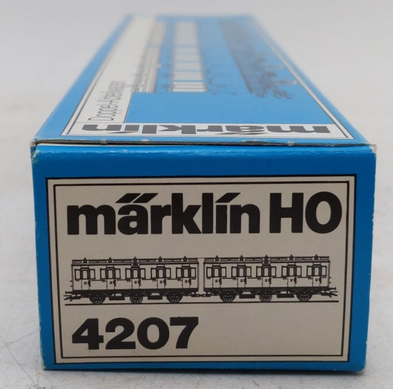 Marklin 4207 HO Scale Express Train Passenger Cars (Set of 2) EX/Box