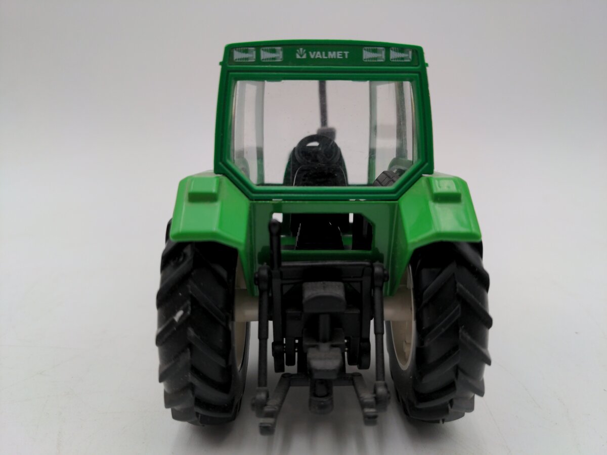 Joal 178 1:35 Scale Diecast Valmet 8400 4WD Wf Tractor EX