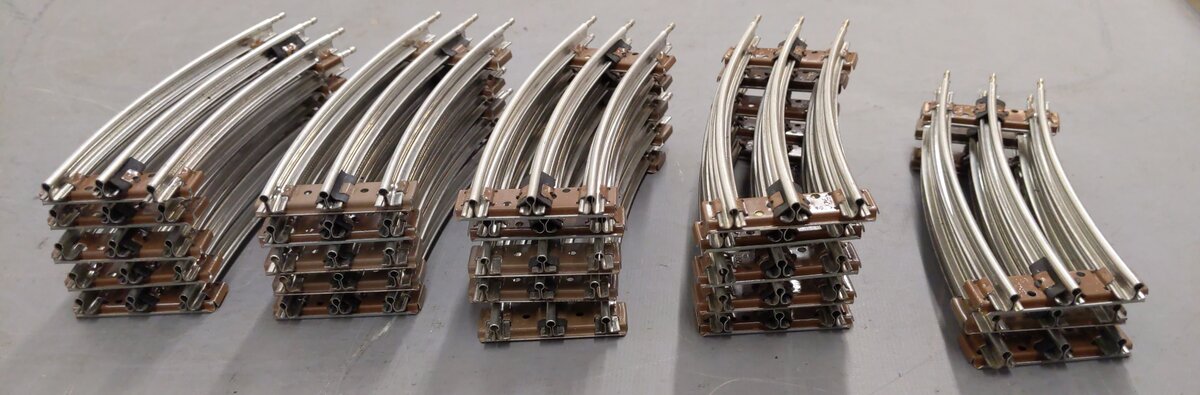 Lionel 6-65014 O-27 Tubular Half-Curved Track Sections (18) EX