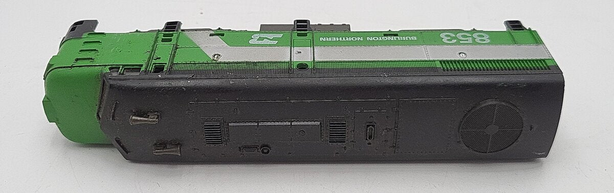 Roco HO Scale Burlington Northern Diesel Locomotive #853 VG