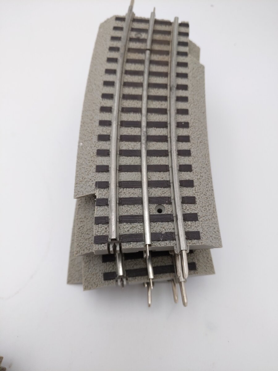 Lionel 6-12055 FasTrack 1/2 O72 Half Curve Track Sections (19) VG