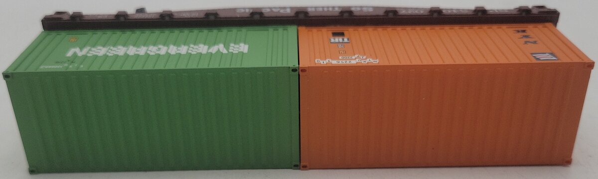 Athearn HO Scale Southern Pacific Flatcar w/ Container Load #54027 EX