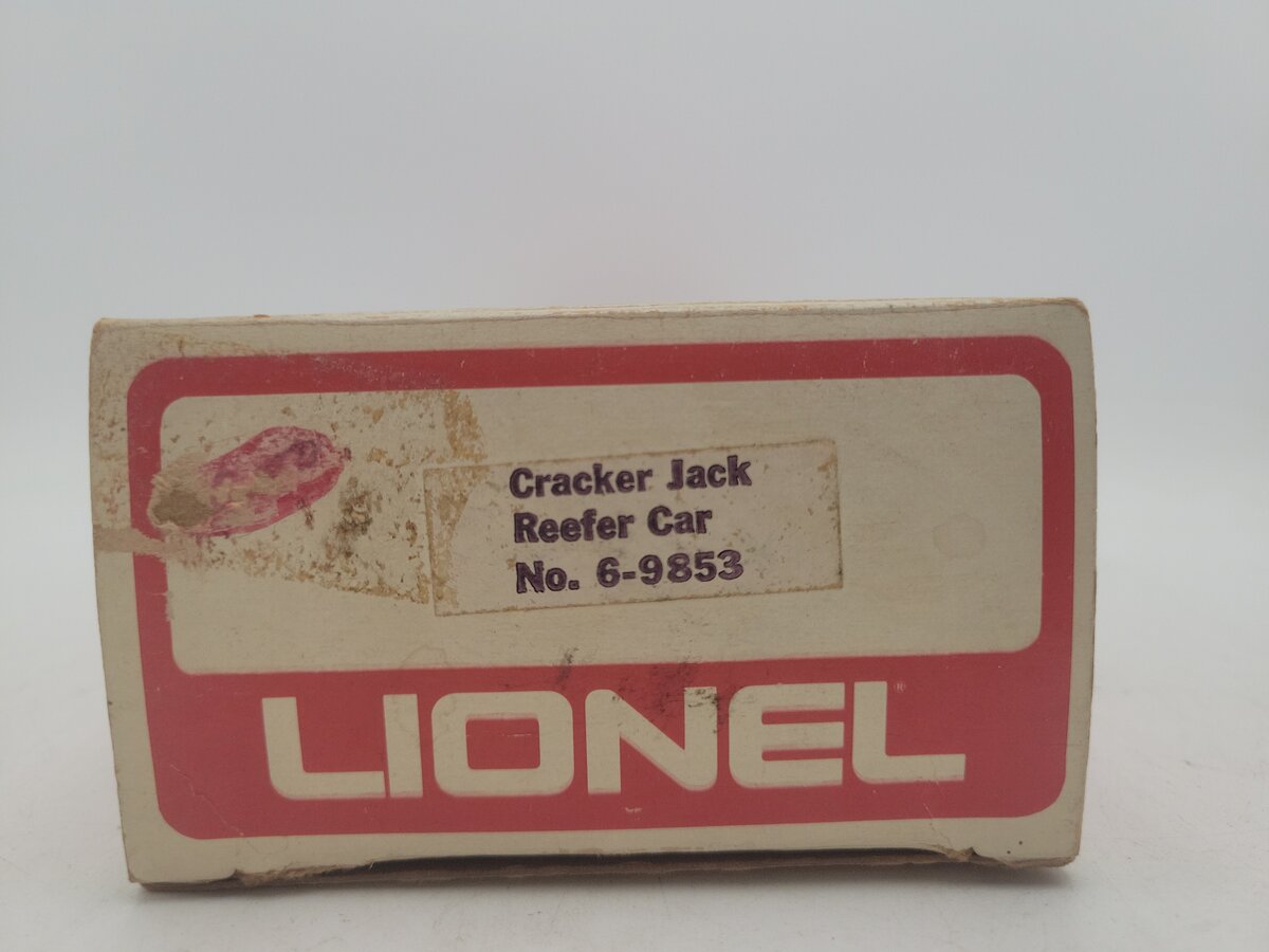 Lionel 6-9853 O Gauge Cracker Jack Billboard Reefer Car (White) VG/Box