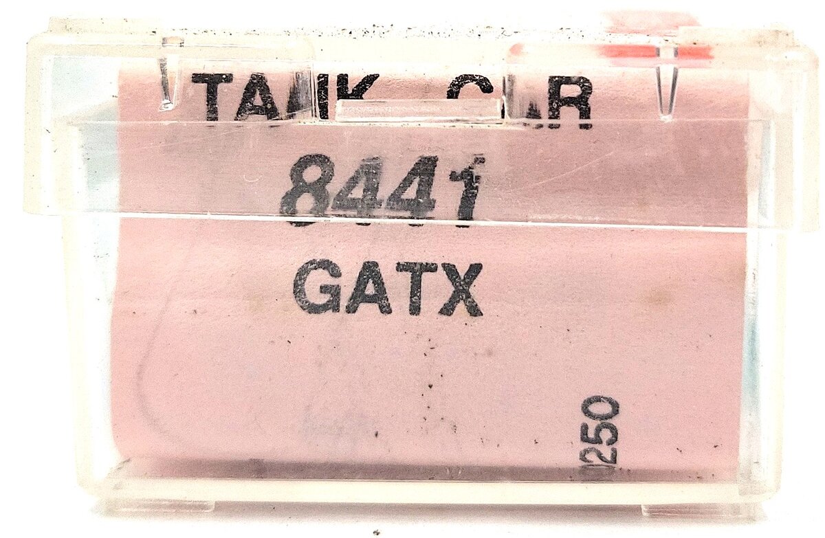 Roundhouse 8441 N Scale GATX 50' Modern Tank Car #52610 LN/Box