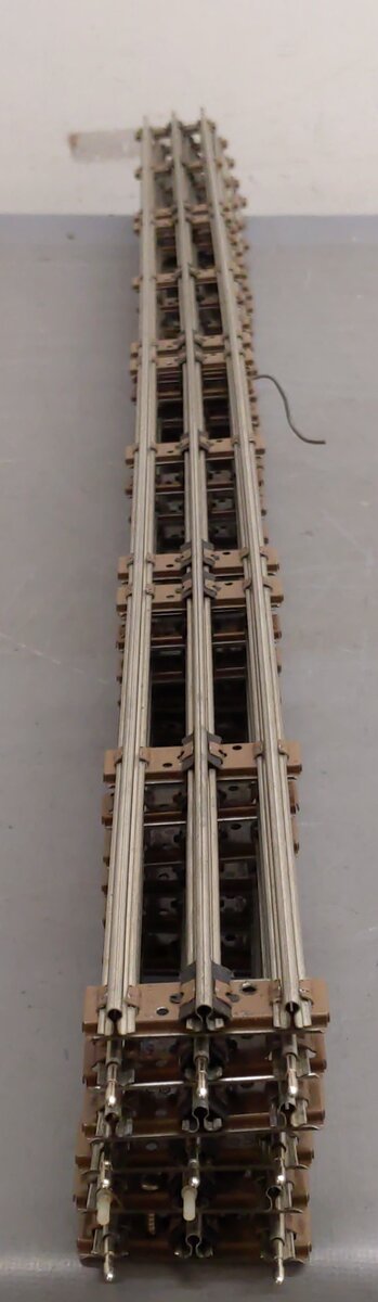 Lionel 6-65024 O27 35" Long Straight Track (6) VG