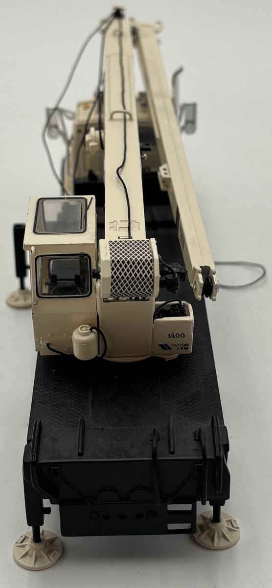 TWH Collectibles 1:50 National Crane 1400 Manitowoc Telescoping Crane EX